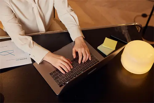 学法律应该考什么证件好