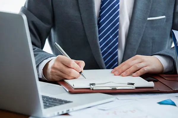 法律上的工资是什么